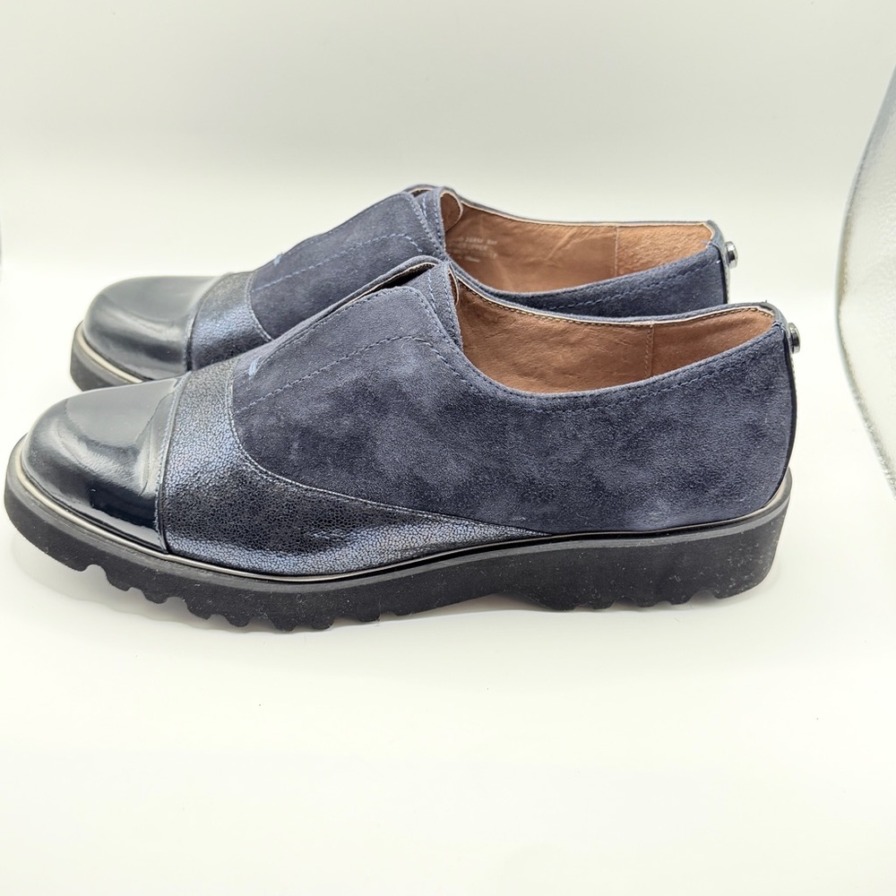 Donald J Pliner Women’s Navy “Cloud”loafers